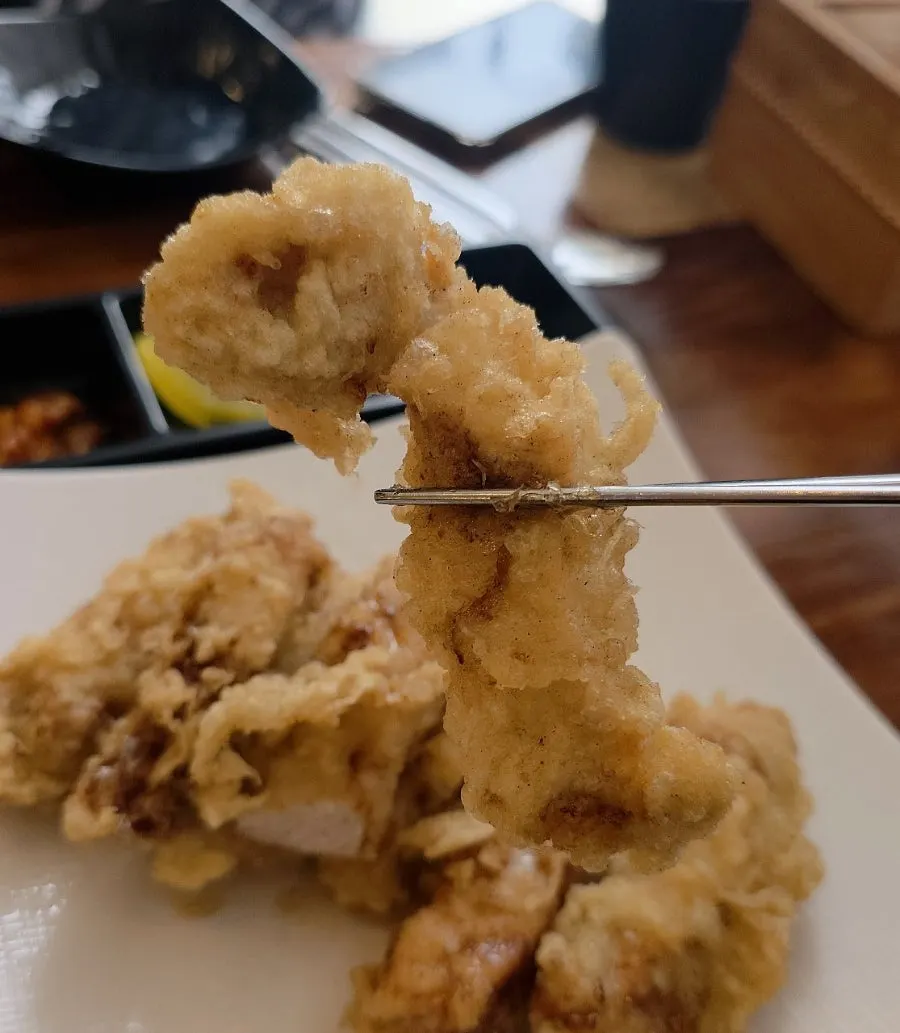 Tangsuyuk cut open to show the meat inside