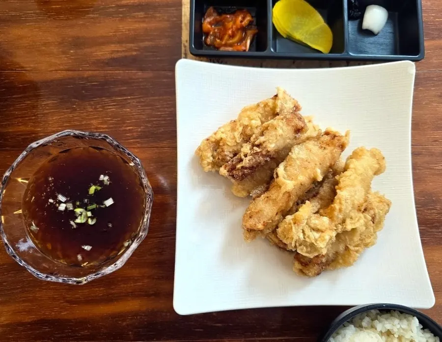 Tangsuyuk sauce served separately in its own bowl