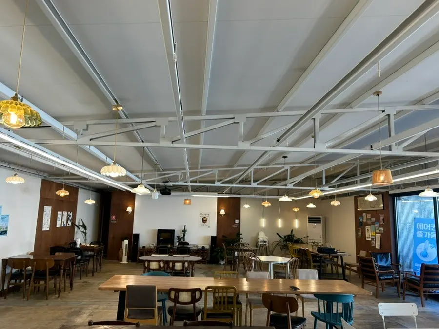 Retro-decorated photo zone at MIMI Coffee Mill