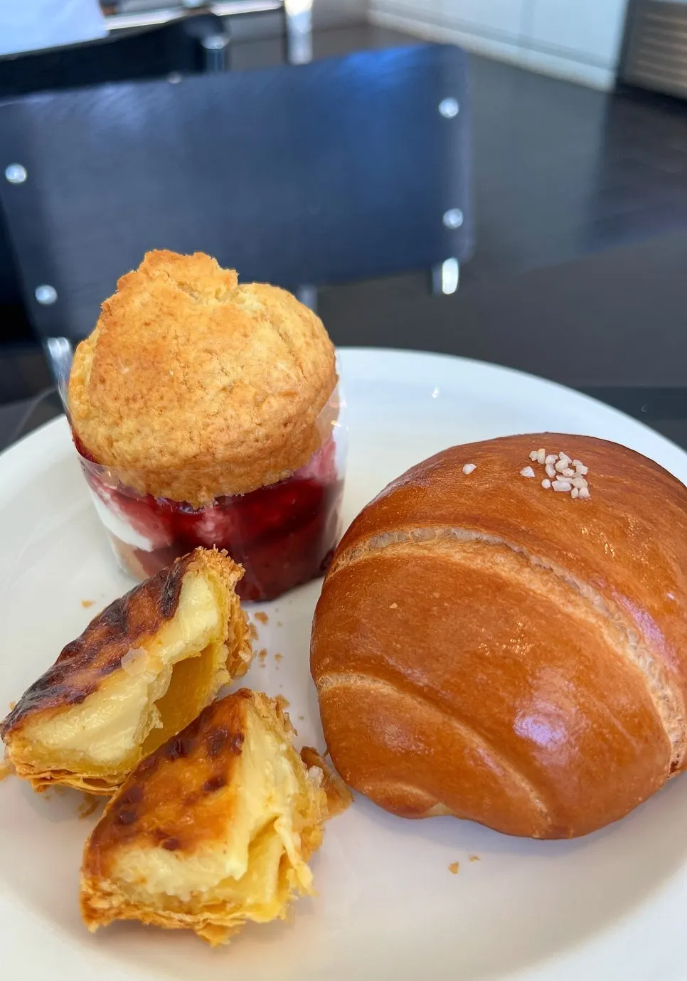 Victoria scone with strawberry jam and whipped cream