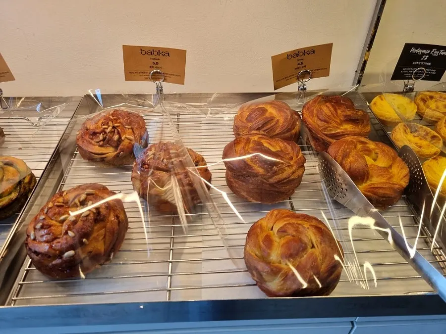 Egg tarts in the dessert display case