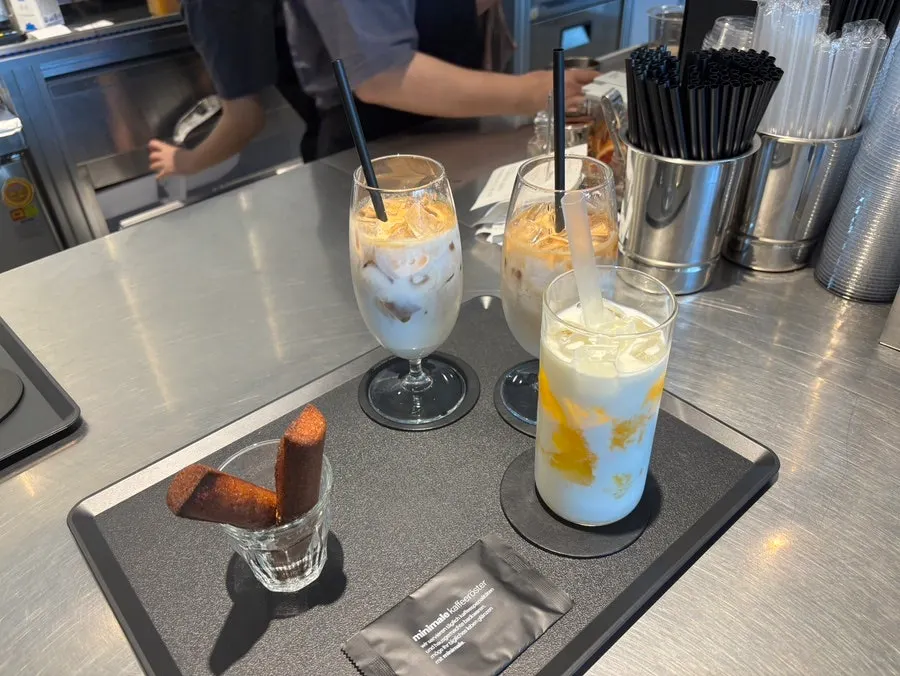 Fruit mango latte and Helsinki latte on the table