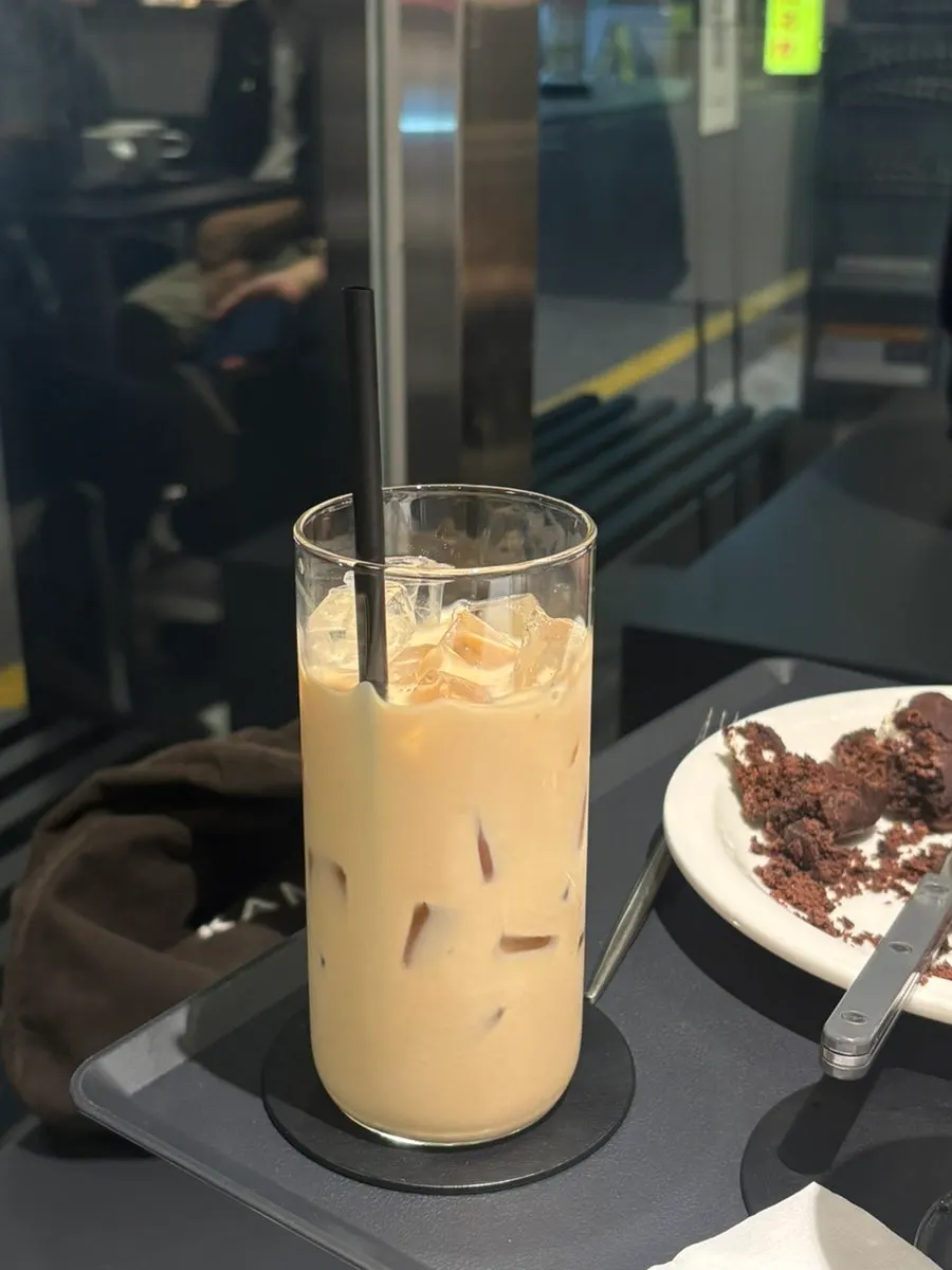 A cup of milk tea ordered by a friend