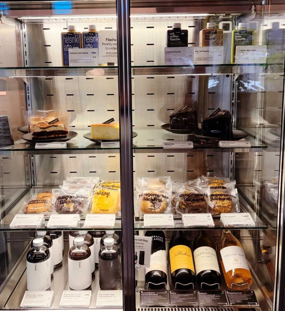 Interior of Mini Male, a café near Yeoksam-dong offices