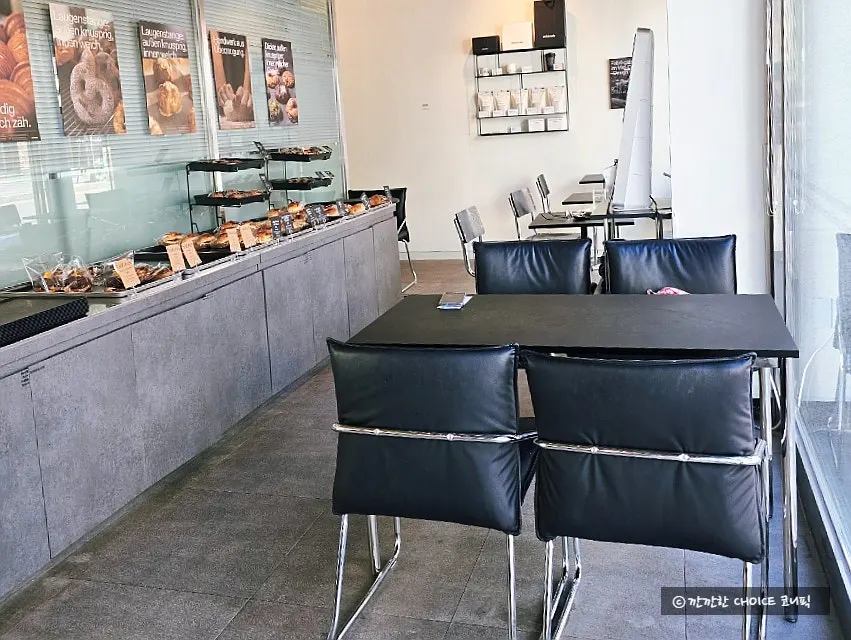 Quiet café seating area