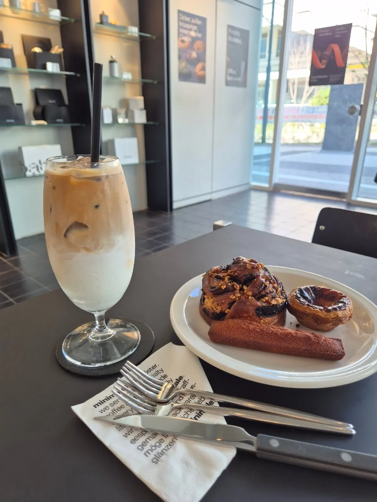 Main photo of Minimale Coffee Roaster Gwacheon Knowledge Information Town Branch