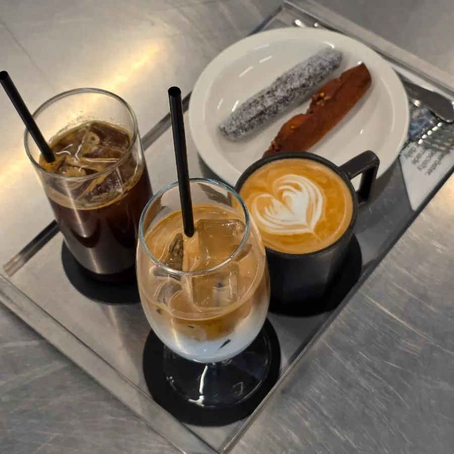 Coffee and dessert table at Mini Male Coffee Roaster Yeoksam Branch