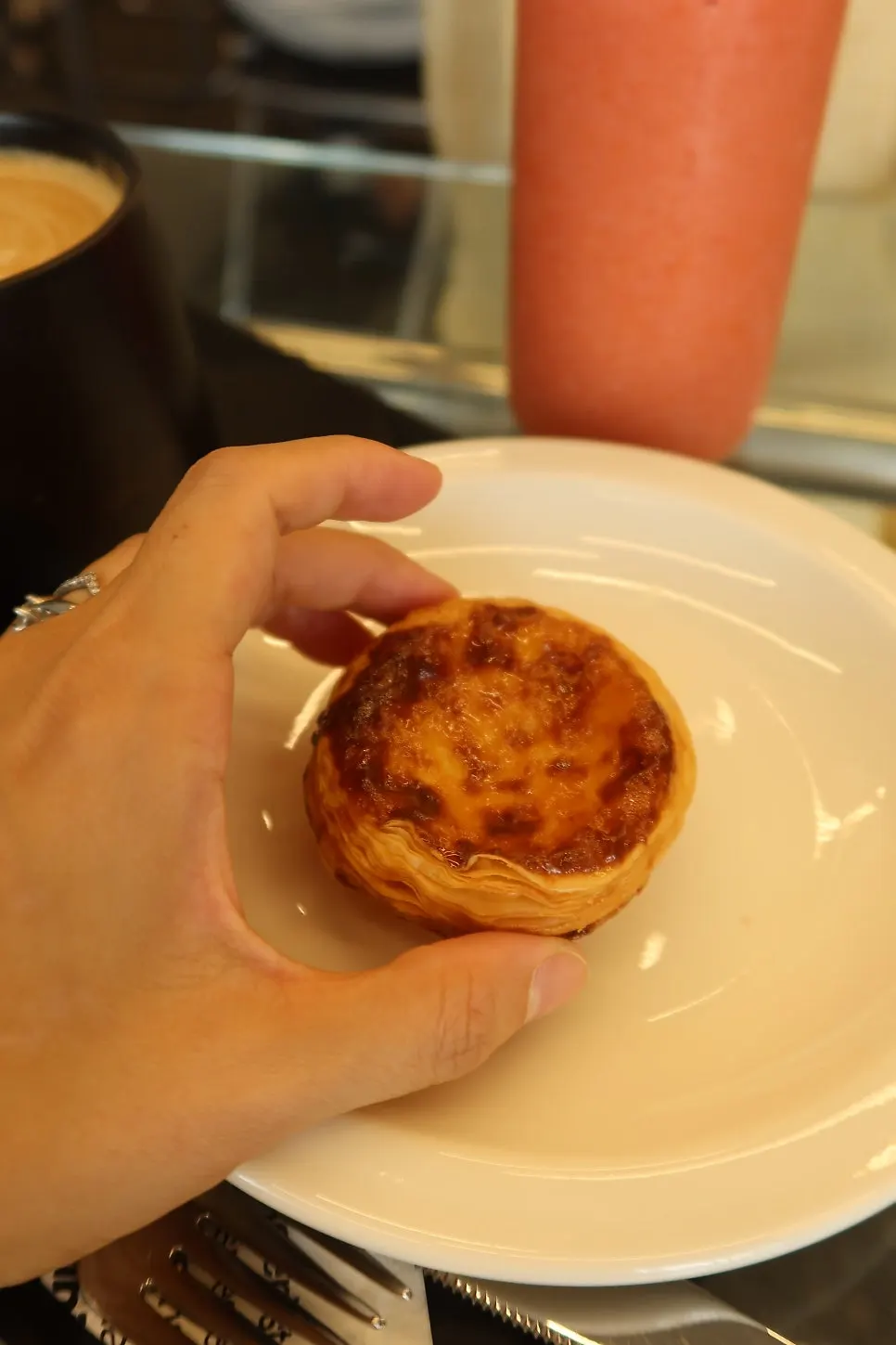 A warm Mini Male Helsinki latte