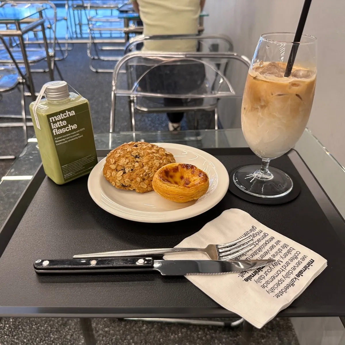Featured photo of drinks and desserts at Mini Male Seocho Gyodae