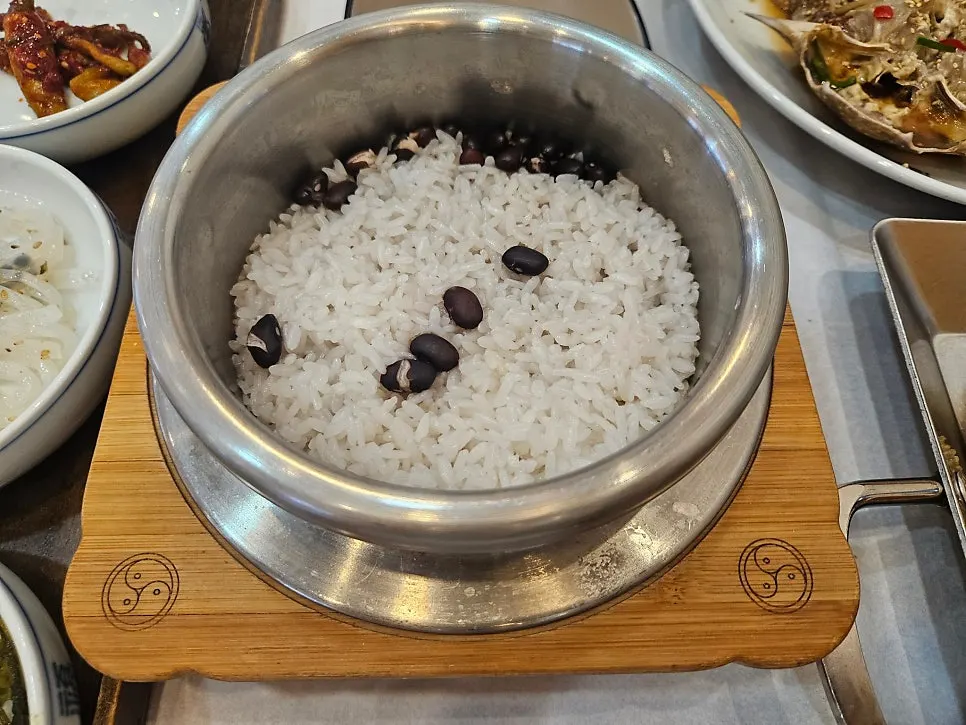 Freshly served sotbap
