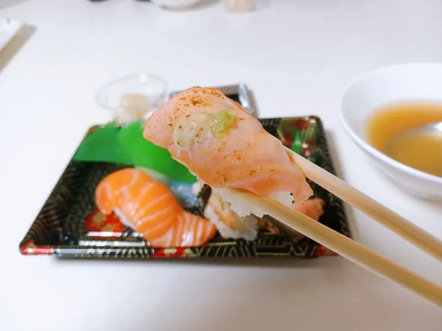 Seared shrimp sushi and grilled salmon sushi