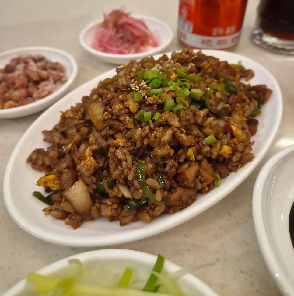 사이드로 주문한 오리볶음밥