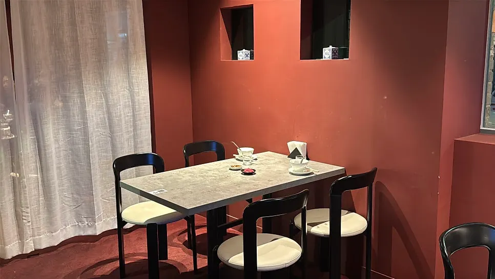 Seating inside Mirim Yangjang Gwangalli branch