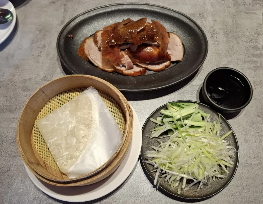 미림양장 북경오리 반마리 상차림