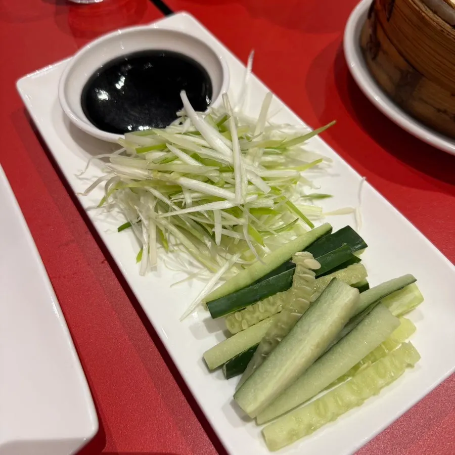 Slices of crispy-skinned Peking duck
