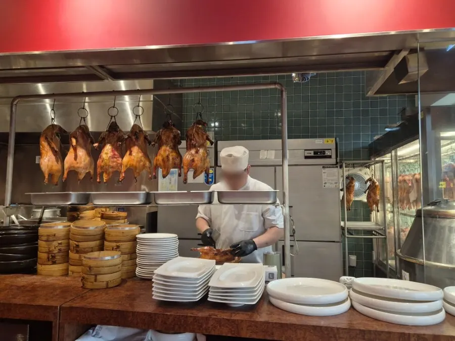 Interior of Mirim Yangjang with a Hong Kong atmosphere