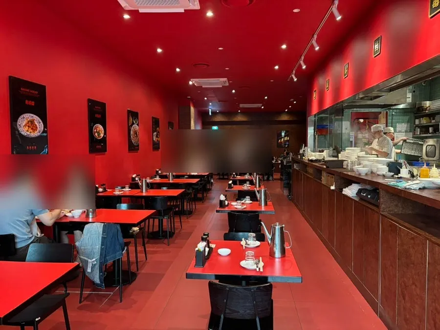 Mirim Yangjang dining hall full of weekday lunch customers