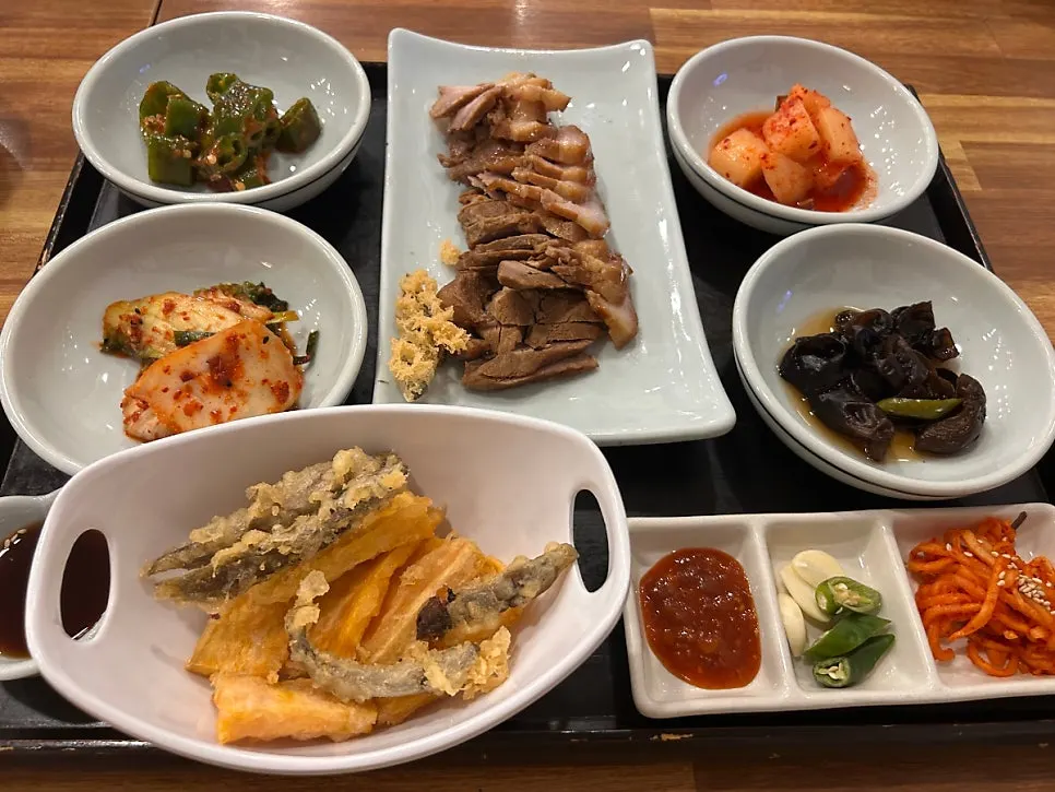 아이들이 먹은 추어튀김
