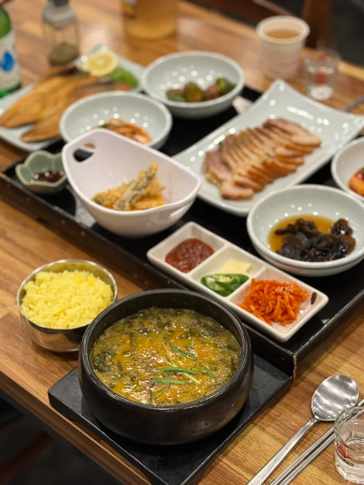 Loach soup set with yellow rice
