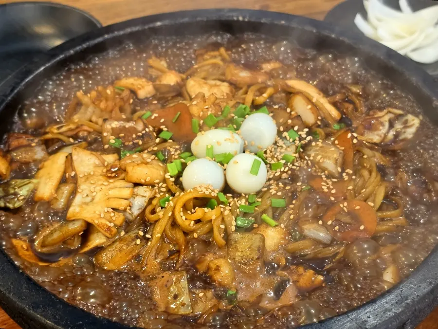 밀양 시청 근처 밀양돌짬뽕 매장 전경