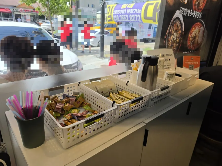 세트로 함께 즐긴 돌짜장과 탕수육