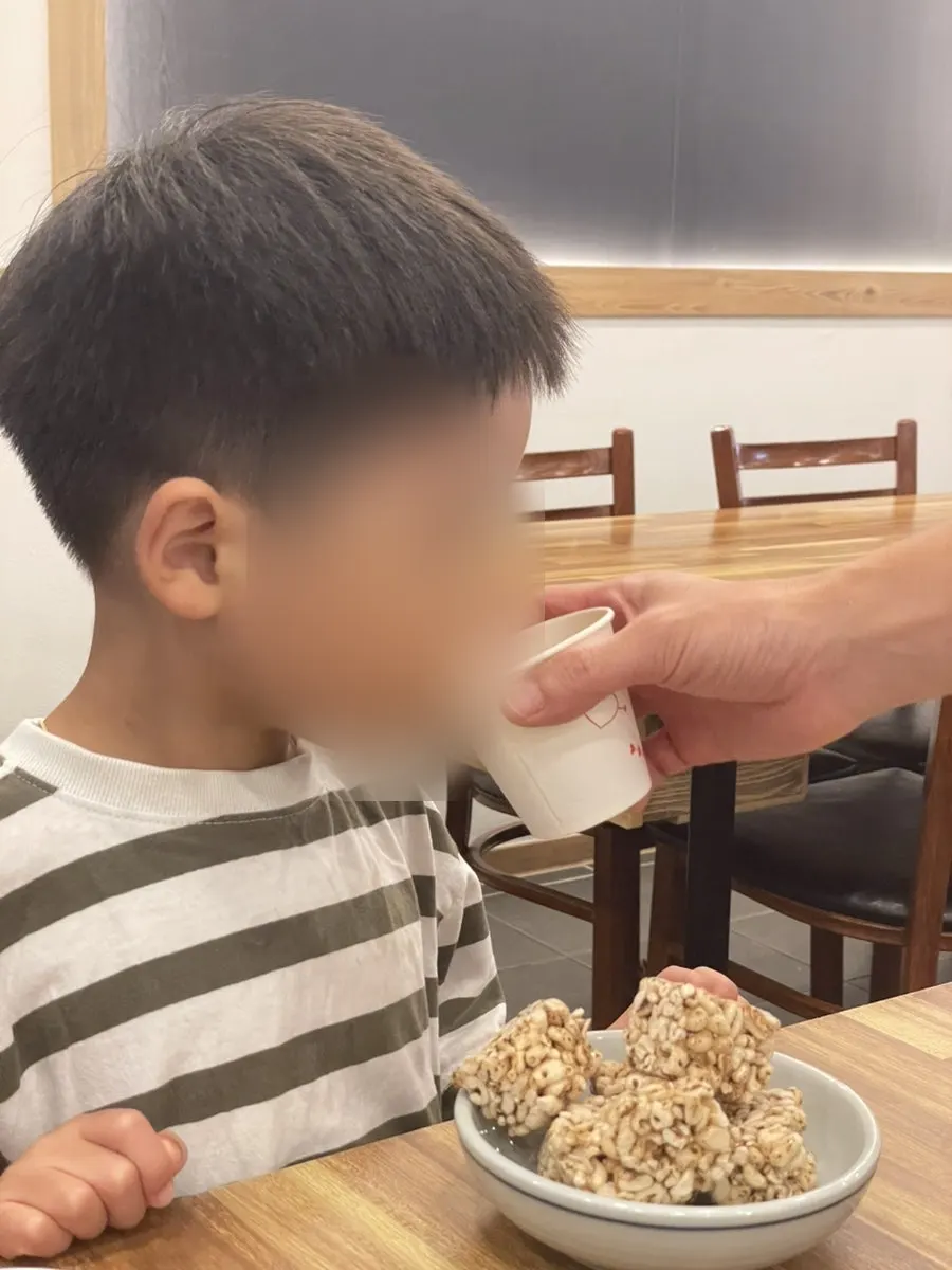 A dessert plate shared with the child