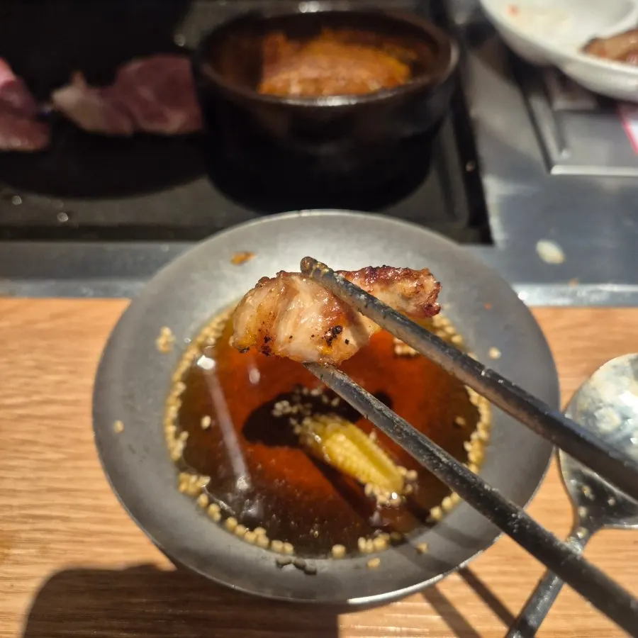 올리브김치와 함께 먹는 고기