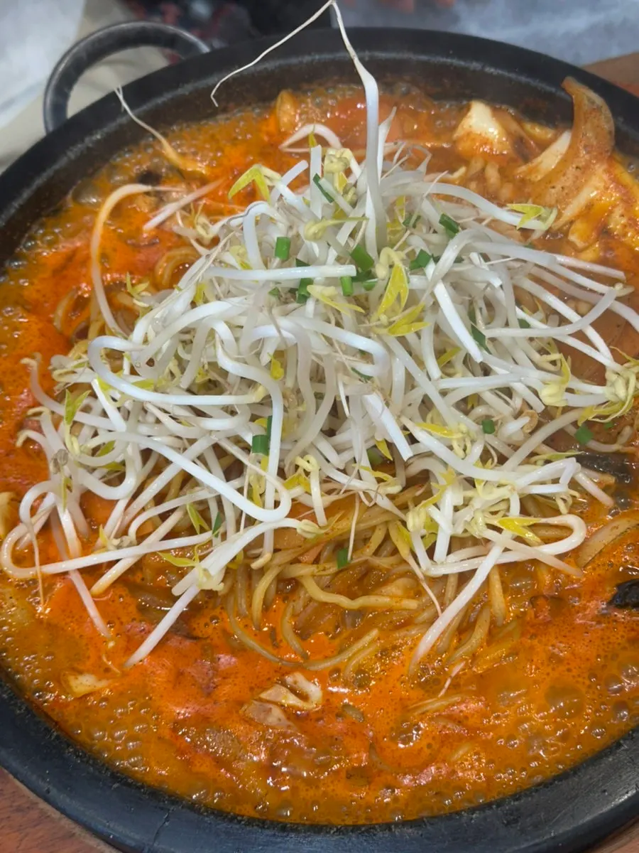 누룽지 돌판짬뽕과 밥 무한리필 관련 사진