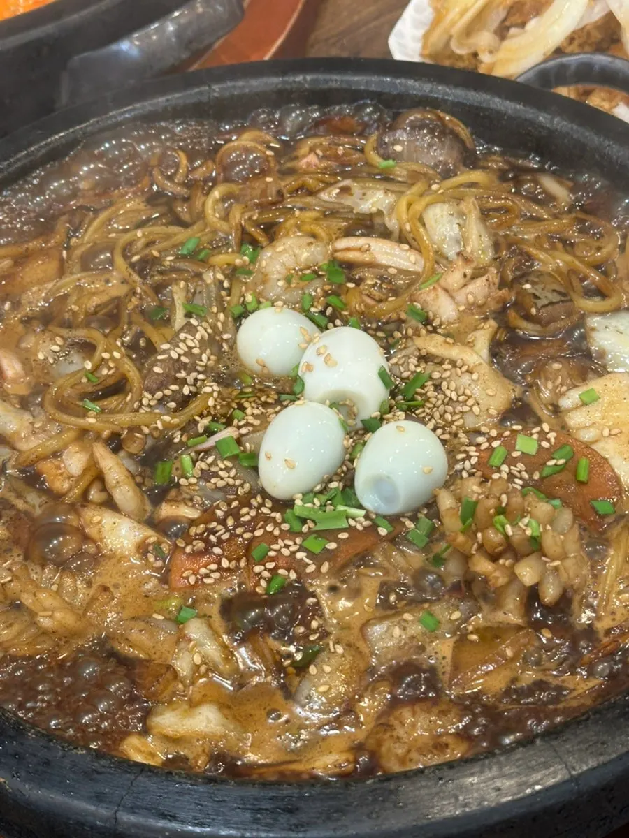 누룽지 돌판짬뽕과 밥 무한리필 관련 사진