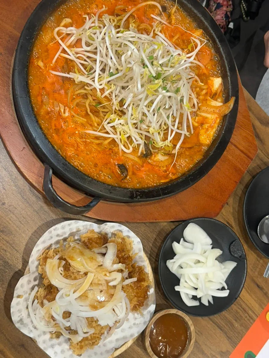 누룽지 돌판짬뽕과 밥 무한리필 관련 사진