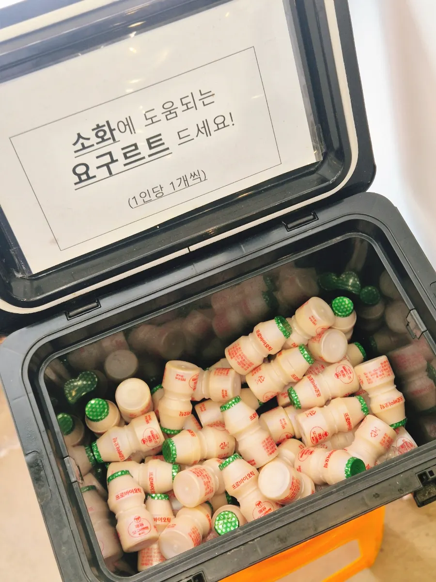 뜨겁게 달궈진 돌판 짬뽕 상차림