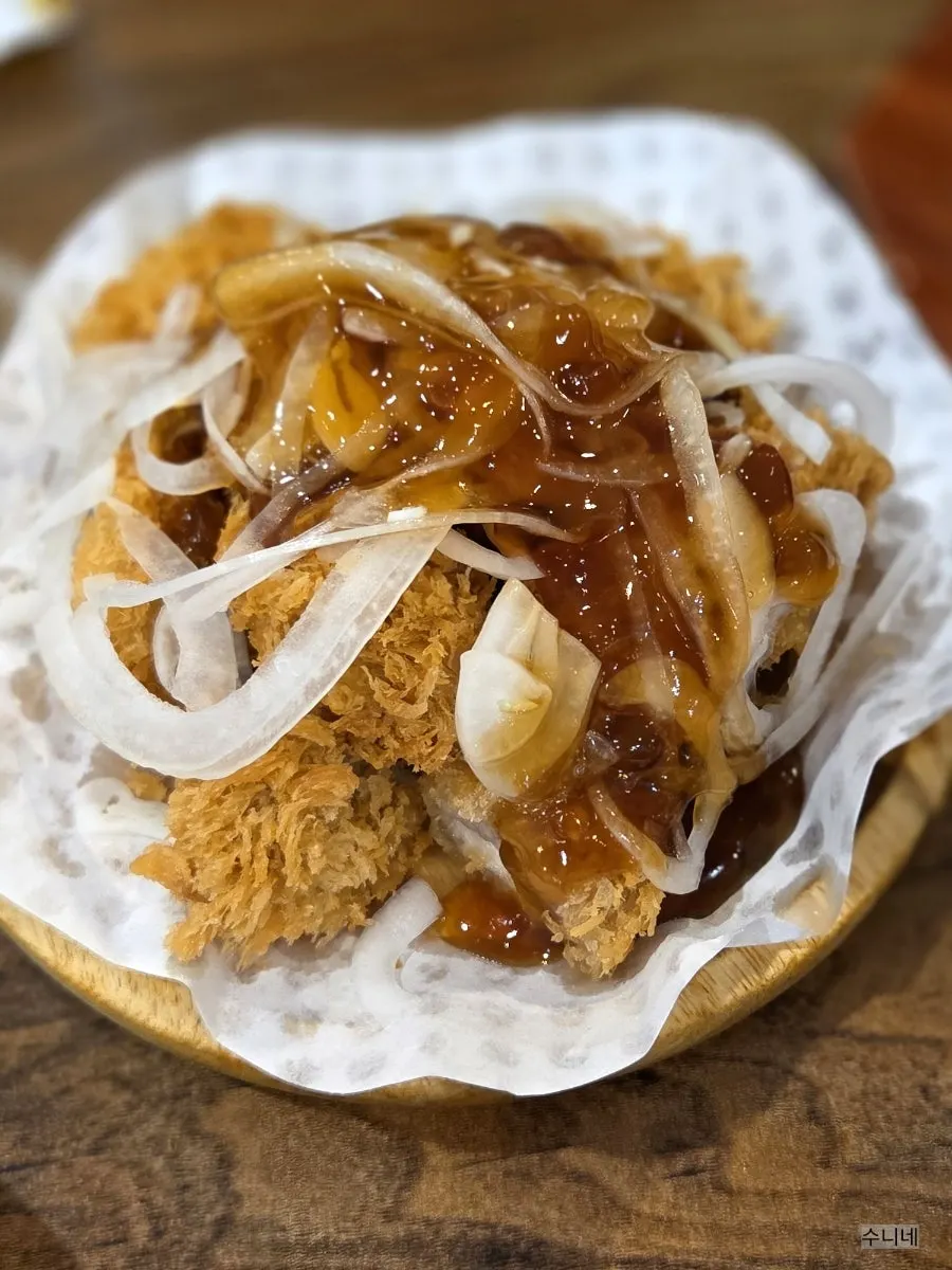 A crispy piece of donttang