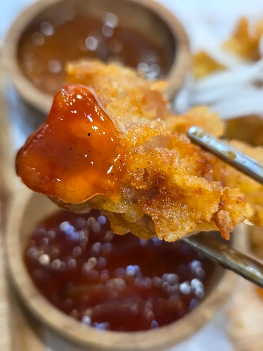 Pork-cutlet sauce and chili sauce