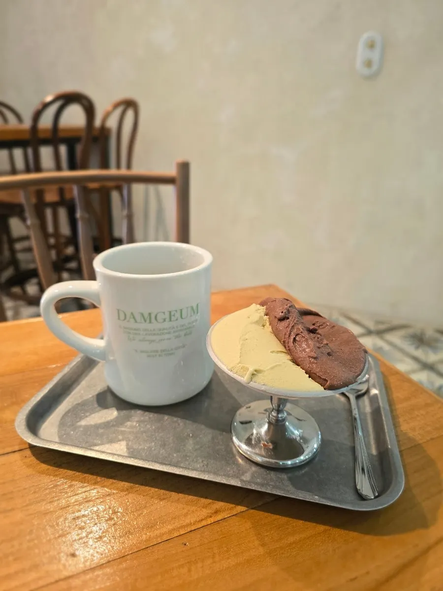 After-meal gelato and coffee