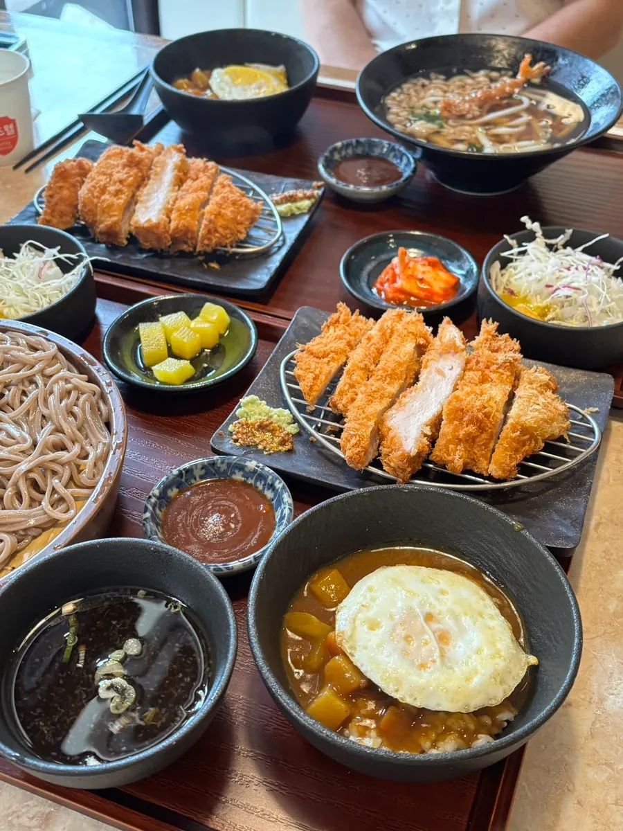 Kunjungan ke Misikga-ui Udon Daeyeon Direct Branch dekat Stasiun Daeyeon