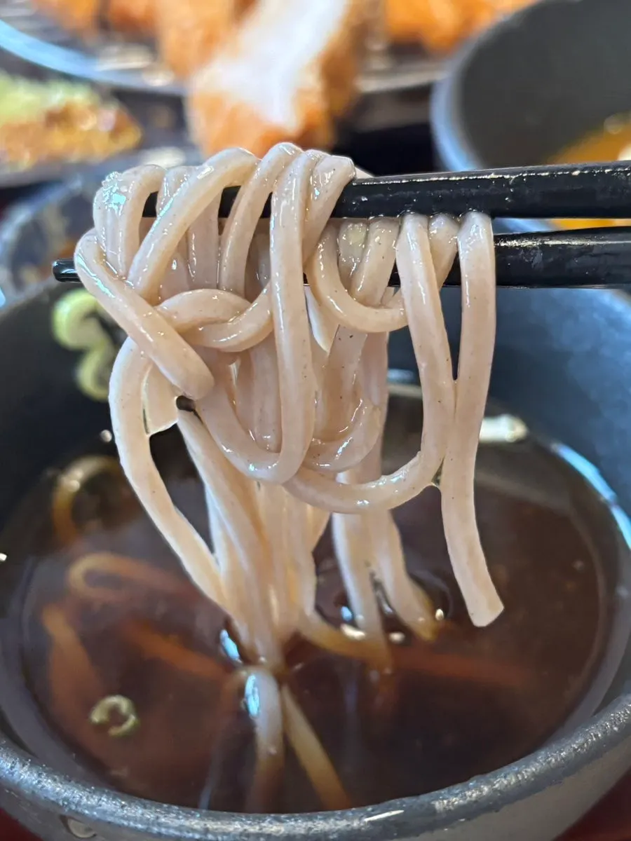 Sesumpit mi soba diangkat