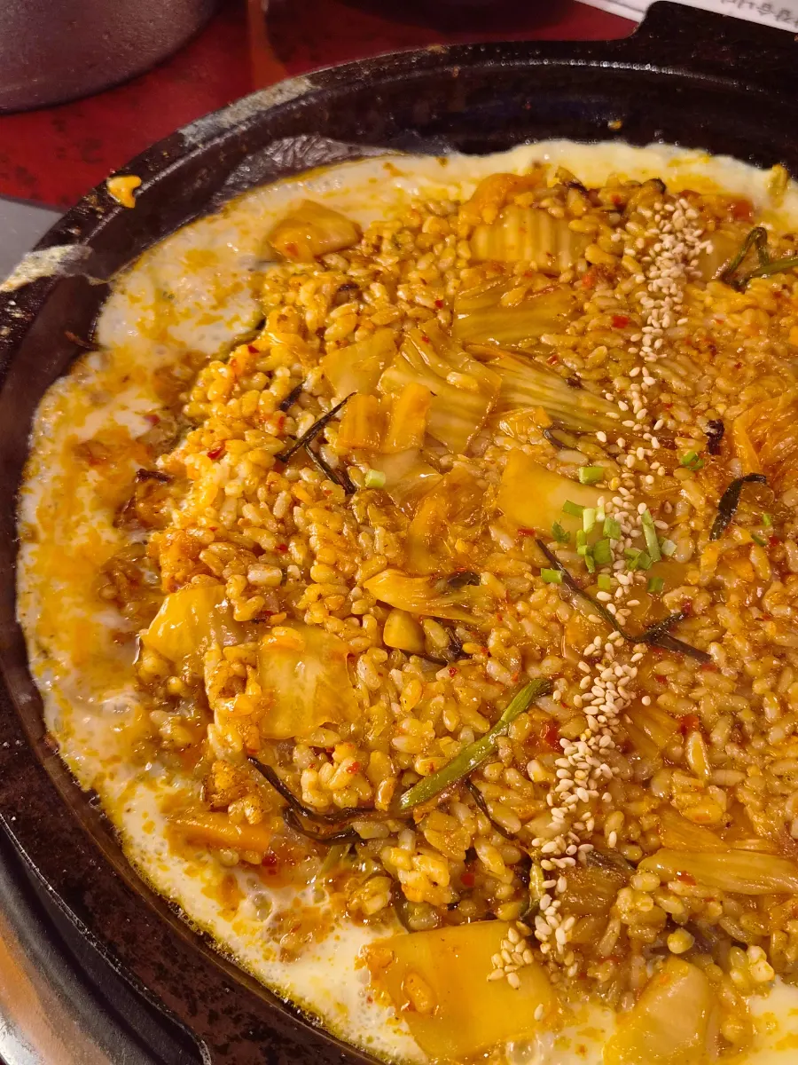 Spicy nabe ramyeon ordered as a finishing dish