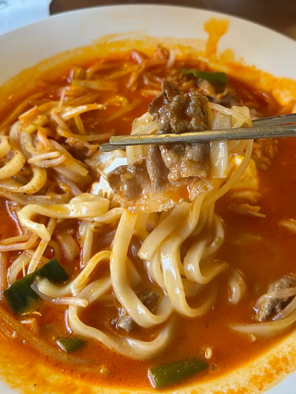 Spicy broth of the beef brisket sundubu kalguksu