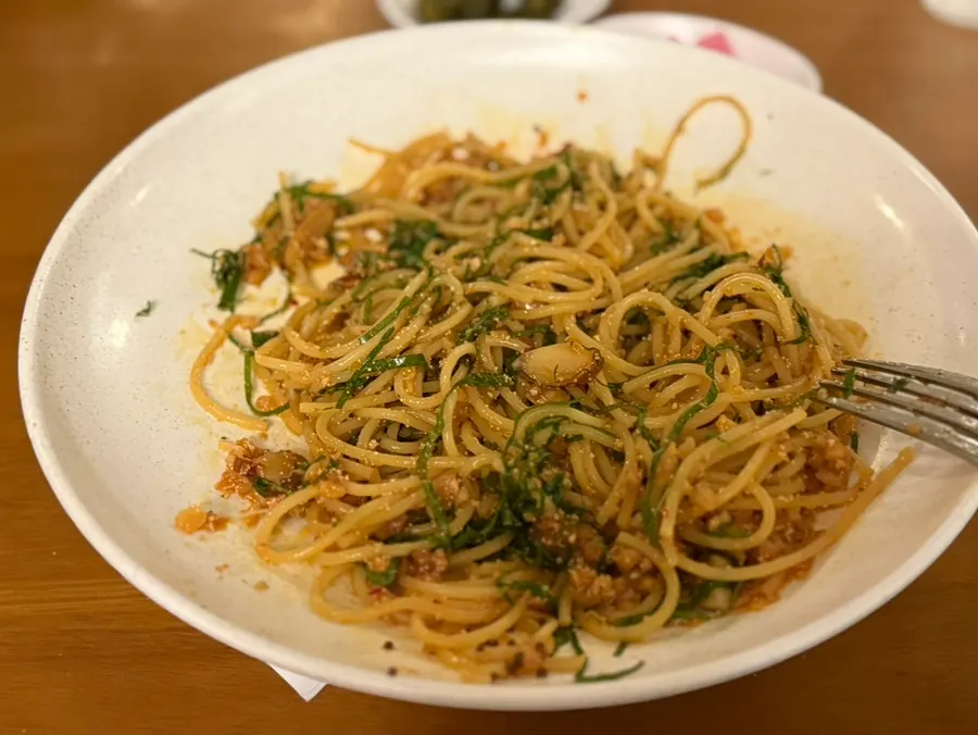 Close-up of the tossed perilla oil salted fish pasta