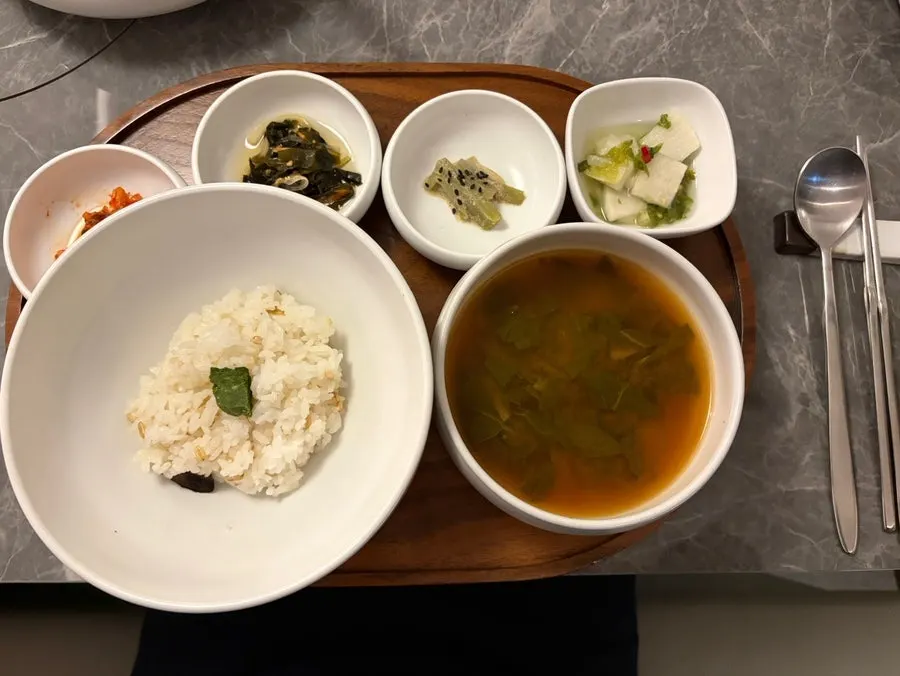 Modam gangjeong made with shiitake mushroom