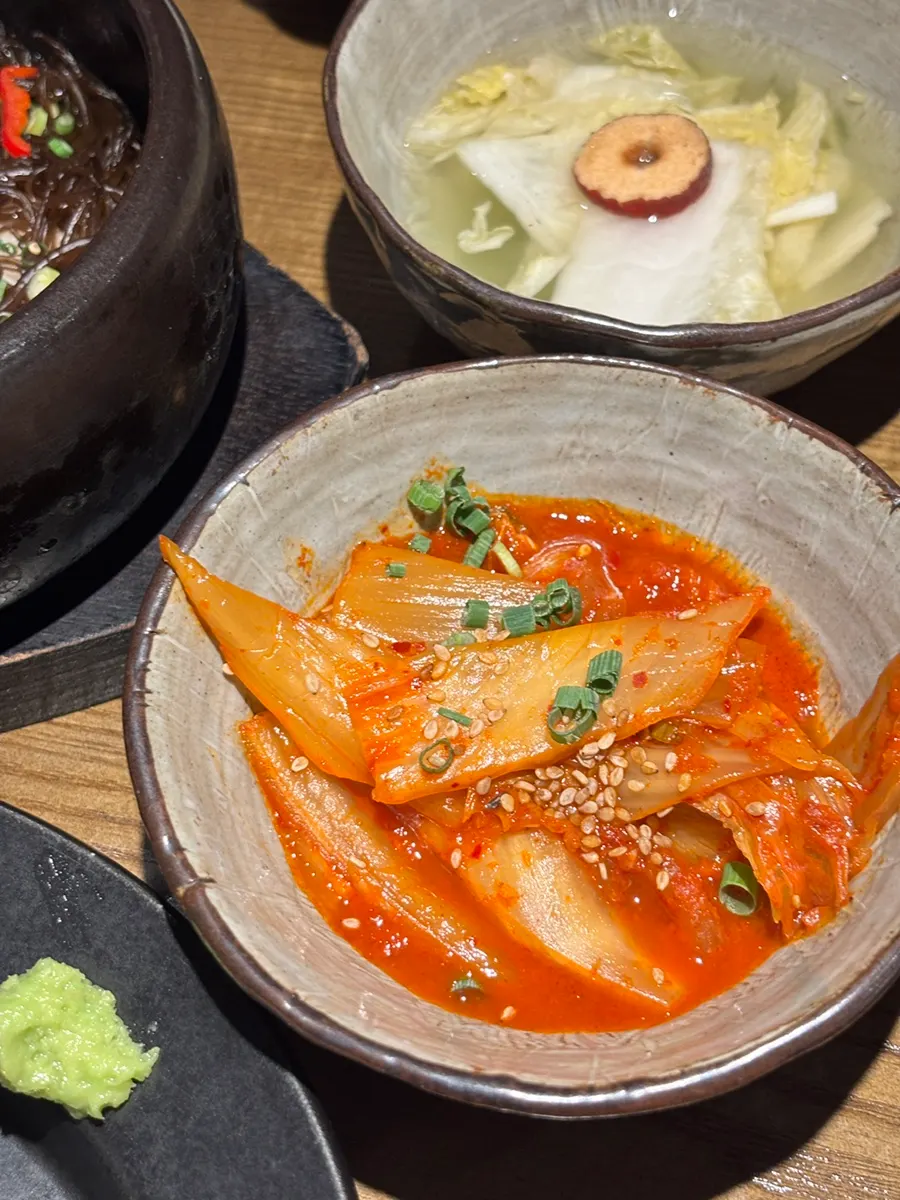 Stir-fried kimchi served with the clay pot rice