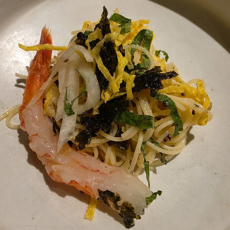 Close-up of perilla oil cappellini noodles