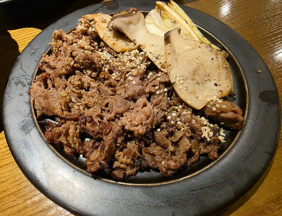 Close-up of smoky charcoal-grilled bulgogi