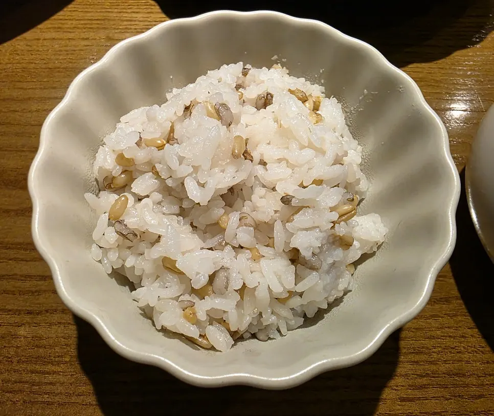 Bulgogi served with multigrain rice