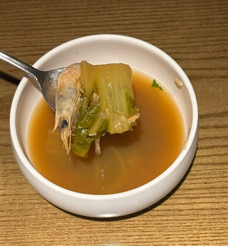 Modam Urban main dishes with basic side dish spread