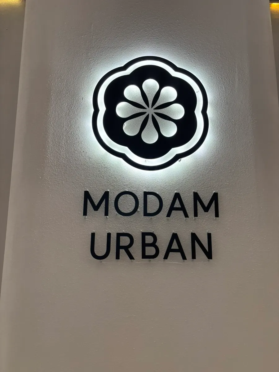 Calm interior atmosphere at Modam Urban's Yeoui-do branch