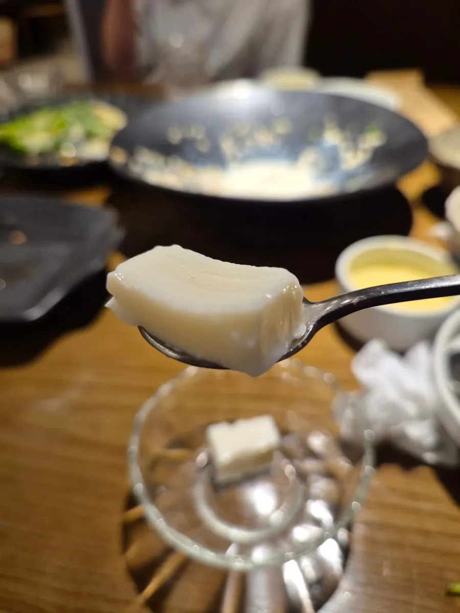 Mid-meal scene at Modam Urban, IFC Mall, Yeouido