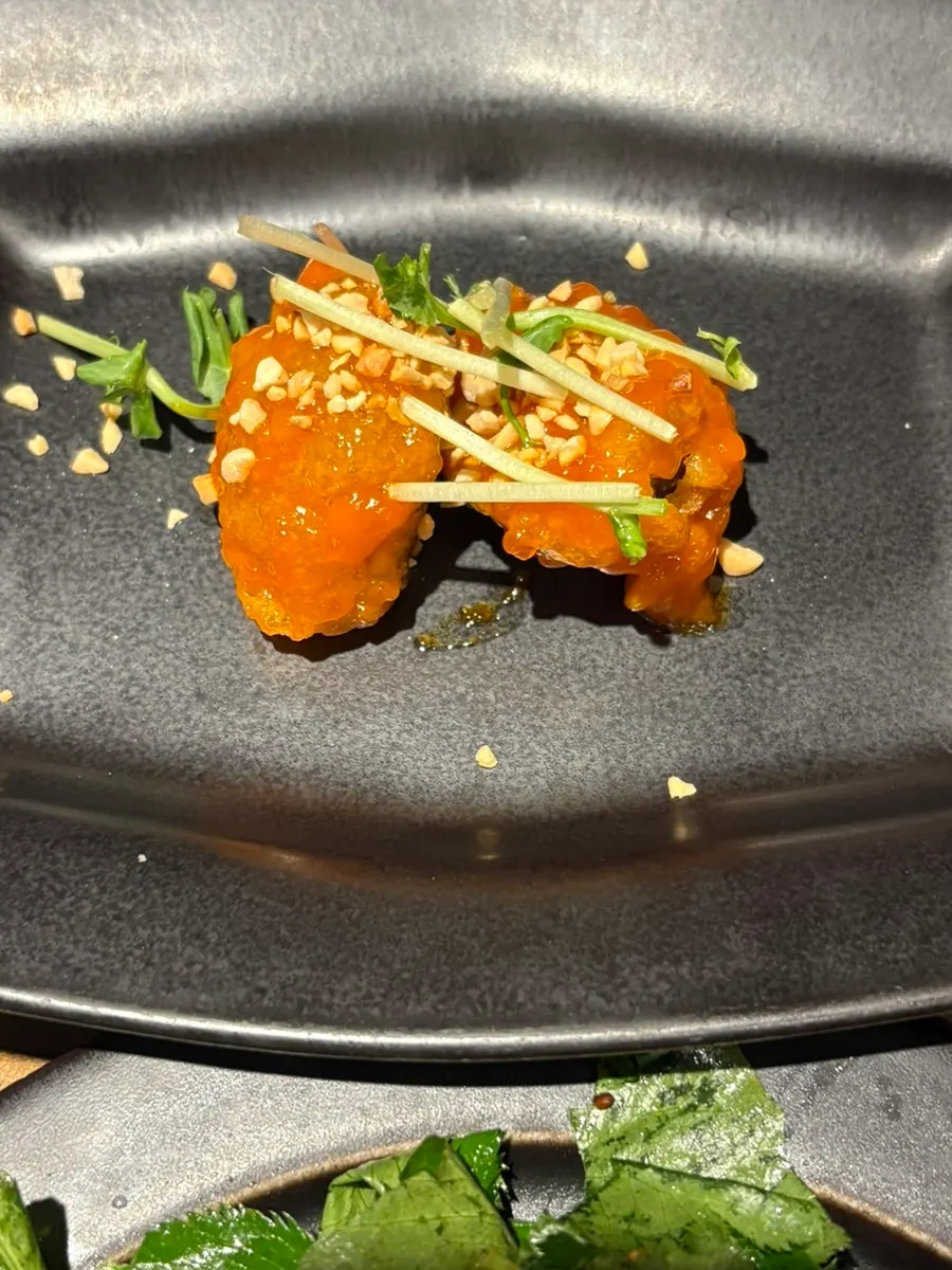 Sliced mushroom with truffle-dressed chamnamul