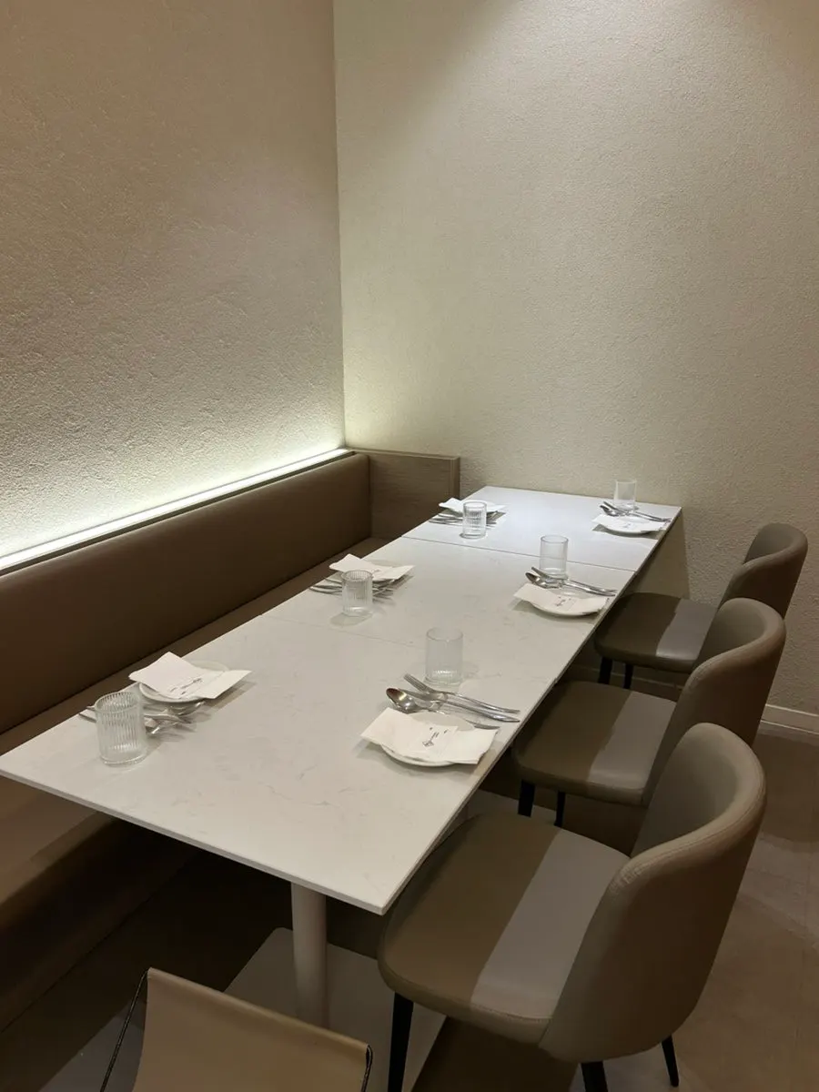 MOI's upscale interior atmosphere