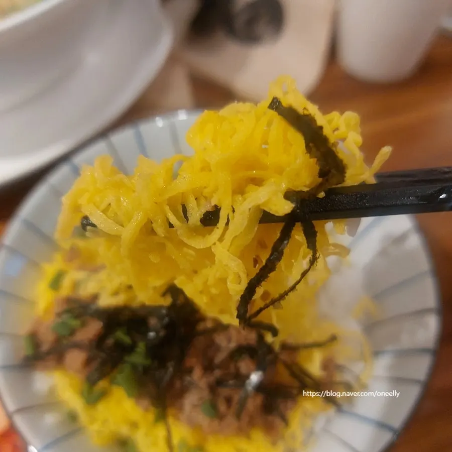 Yellow tamago rice and ramen